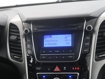 Hyundai i30 II Wagon 1.6 CRDi 110KM 2015 Hyundai i30 1.6 CRDi, Salon Polska, Klima, zdjęcie 17