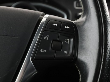 Volvo V40 II Hatchback Facelifting 2.0 T3 152KM 2017 Volvo V40 full LED skóra/alcantara navi grzane, zdjęcie 28