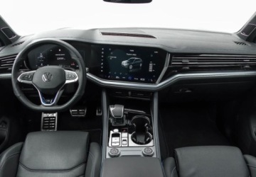 Volkswagen Touareg III 2025 Volkswagen Touareg 3.0 TFSI eHybrid R 340KW PHEV 4MOTION Tiptronic Hak Hea, zdjęcie 15