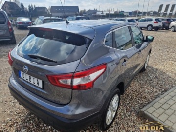 Nissan Qashqai II Crossover 1.2 DIG-T 115KM 2014 Nissan Qashqai Led,Kamera cofania,Nawigacja 1.2 Benzyna 116KM, zdjęcie 8