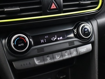 Hyundai Kona I Crossover 1.6 T-GDI 177KM 2017 Hyundai Kona 1.6 T-GDI, Salon Polska, zdjęcie 18