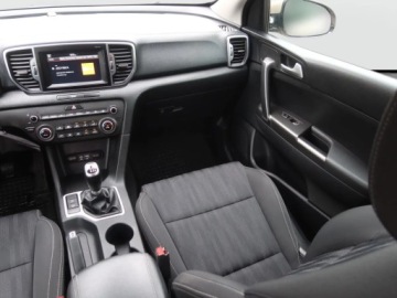 Kia Sportage IV SUV 1.6 GDI 132KM 2017 Kia Sportage 1.6 GDI, Salon Polska, Serwis ASO, zdjęcie 7