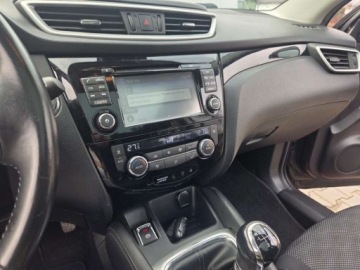 Nissan Qashqai II Crossover 1.2 DIG-T 115KM 2014 Nissan Qashqai Panorama Dach Nawicacja Kamera Cofania 1.2 Benzyna 115KM, zdjęcie 18