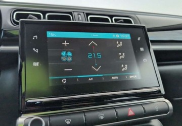 Citroen C3 III Hatchback Facelifting 1.2 PureTech 83KM 2023 Citroen C3 1.2 PureTech Shine SalonPL FVat Zadbany Niski Przebieg Od Reki, zdjęcie 22