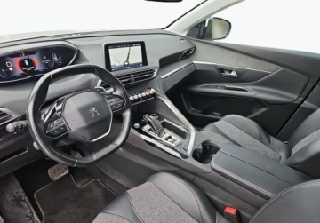 Peugeot 3008 II Crossover 1.2 PureTech 130KM 2019 Peugeot 3008 1.2 Benzyna 130KM, zdjęcie 9