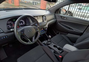 Hyundai Tucson III SUV 1.6 GDI 132KM 2018 Hyundai Tucson Hyundai Tucson blue 1.6 GDi 2WD Passion 1.6 Benzyna 132KM, zdjęcie 19