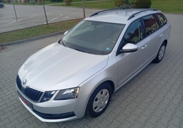 Skoda Octavia III Kombi Facelifting 1.6 TDI 90KM 2017 Skoda Octavia Zakupiony w Polsce - bezwypadkowy- przebieg 108.000 km - 1,6, zdjęcie 4