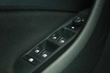 Skoda Scala Hatchback 1.6 TDI 115KM 2020 Skoda Scala 1.6 TDI, Salon Polska, Klima, zdjęcie 13