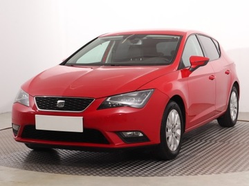Seat Leon III Hatchback 1.2 TSI 105KM 2014 Seat Leon 1.2 TSI, Salon Polska, Serwis ASO, zdjęcie 1