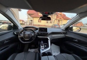 Peugeot 5008 II Crossover 1.6 BlueHDI 120KM 2017 Peugeot 5008 7 Osobowy 1.6 Diesel 120KM, zdjęcie 17