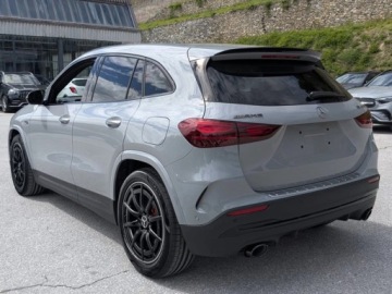 Mercedes GLA II Off-roader AMG Facelifting 2.0 35 306KM 2025 MERCEDES-BENZ GLA AMG 35 4-Matic 2.0 (moc 306 KM) 2025, zdjęcie 2