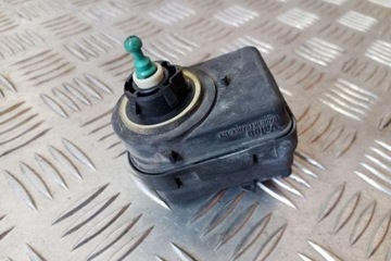 MOTOREK REGULACE ÚROVNI SVĚTLO OPEL VIVARO COMBI T7700415343 1.9L DIESEL