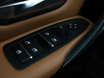 BMW Seria 3 F30-F31-F34 Limuzyna Facelifting 2.0 330e 252KM 2018 BMW 330 PHEV full LED skóra navi czujniki, zdjęcie 33