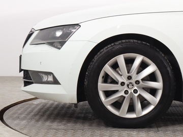 Skoda Superb III Liftback 1.4 TSI 125KM 2016 Skoda Superb 1.4 TSI, Salon Polska, Xenon, zdjęcie 13