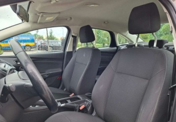 Ford Focus III Sedan Facelifting 1.6 Ti-VCT 105KM 2017 Ford Focus Kupiony w Polsce - benzyna - 1,6 - 105 KM 1.6 Benzyna 105KM, zdjęcie 19