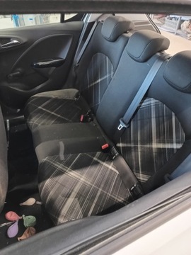 OPEL CORSA E 5 D SEDADLA POHOVKA BOKY EVROPA