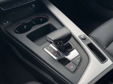 Audi A4 B9 Limousine Facelifting 2.0 35 TFSI 150KM 2024 Audi A4 Limousine Virtual Cockpit Apple CarPlay Android Auto Ambiente plus, zdjęcie 17