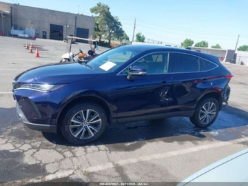 Toyota Venza 2022 Toyota Venza LE 2022 2.5l 2.5 Hybryda 176KM, zdjęcie 2