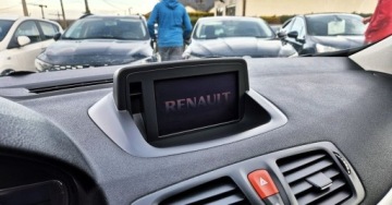 Renault Megane II Sedan 1.6 16V 110KM 2009 Renault Megane BENZYNA 1.6 16V NAWIGACJA atrakcyjny wyglad okazja pol, zdjęcie 29