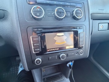 Volkswagen Touran II 1.6 TDI 105KM 2014 Volkswagen Touran Raty Panorama Automat DSG Klimatronic Navi 7 osobowy Za, zdjęcie 37