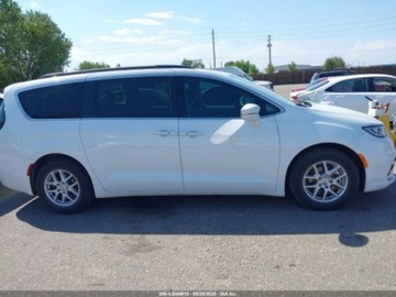 Chrysler Pacifica II 2022 Chrysler Pacifica Touring L 2022 3.6l 3.6 Benzyna 287KM, zdjęcie 5