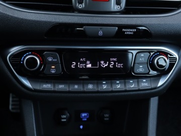 Hyundai i30 III 2021 Hyundai i30 1.5 T-GDI MHEV, Salon Polska, zdjęcie 17