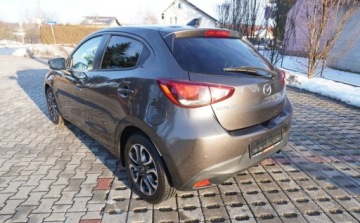 Mazda 2 III Hatchback 5d 1.5 SKY-G 90KM 2016 Mazda 2 Bezwypadkowa Serwisowana 1-Wlasciciel Navi Kamera Grz.Fotele Piekn, zdjęcie 4