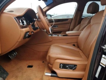 Bentley Bentayga 2018 Bentley Bentayga V12 2018 6.8 Benzyna 608KM, zdjęcie 7