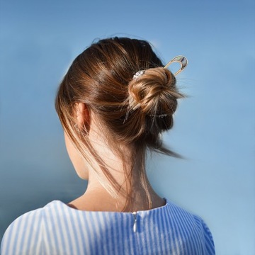 2 szt. Aluminiowe spinki do włosów w stylu retro Crescent U