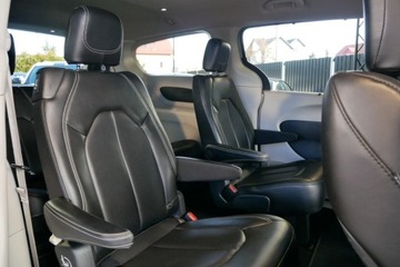 Chrysler Pacifica II 2020 Chrysler Pacifica Touring L 3.6L Pentastar V6 287KM StowN Go S Kamera 7os, zdjęcie 12