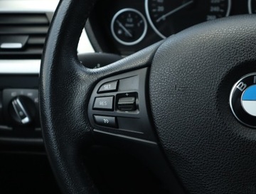 BMW Seria 3 F30-F31-F34 2013 BMW 3 318 d, Skóra, Xenon, Bi-Xenon, Klima, zdjęcie 17