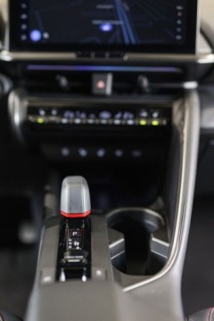 Toyota C-HR II SUV 2.0 Hybrid Dynamic Force 197KM 2024 Toyota C-HR 2.0 Hybrid Dynamic Force GR Sport 2.0 Hybryda 197KM, zdjęcie 22