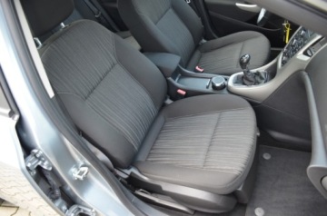 Opel Astra J Sports Tourer 1.4 Turbo ECOTEC 140KM 2012 ZAREJESTROWANA 1.4T 140KM SERWIS KLIMA PARKTRONIK GWARANCJA, zdjęcie 22