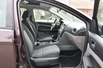 Ford Focus II Hatchback 5d 1.6 Duratec Ti-VCT 115KM 2008 Ford Focus 1.6 BENZYNA 115KM Manual 2008r. Klima, zdjęcie 10