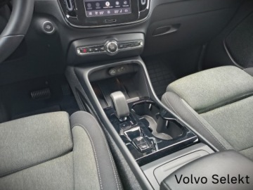 Volvo XC40 Crossover Facelifting 2.0 B3 163KM 2024 Volvo XC 40 B3 Dark Aktywny Tempomat Martwe Pola K, zdjęcie 27