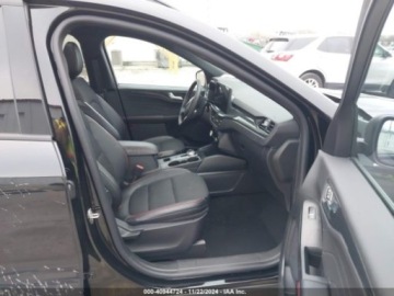 Ford Escape III 2024 Ford Escape Ford Escape ST-Line 1.5 Benzyna 180KM, zdjęcie 6