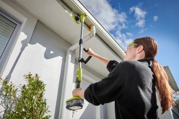 ВРАЩАЮЩАЯСЯ ЩЕТКА RYOBI АККУМУЛЯТОРНАЯ МОЮЩАЯ ГОЛОВКА 6-ПОЛОЖЕННАЯ R18TPS-120G