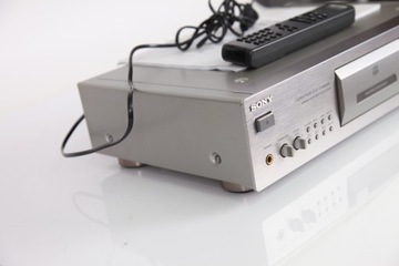 CD-плеер Sony CDP-XB920QS, серебристый