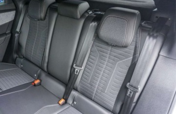 Peugeot 3008 II Crossover Facelifting  1.2 PureTech 130KM 2024 Peugeot 3008 Peugeot 3008 Allure MHEV 1.2 Benzyna 130KM, zdjęcie 32