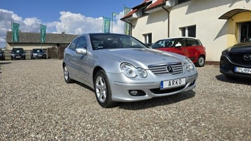 Mercedes Klasa C W203 Coupe W203 1.8 (C 160) 122KM 2005 Mercedes C 160 Panorama Automat