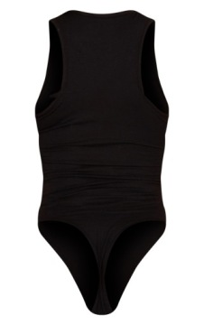 ЧЕРНОЕ БОДИ PRETTYLITTLETHING С НАПИСЬЮ R.S G440103 С РЕМНЯМИ