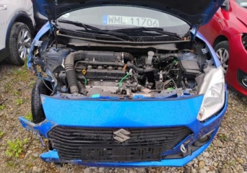 Suzuki Swift VI Hatchback 1.2 DualJet 90KM 2020 Suzuki Swift 2020r, SALON POLSKA. Uszkodzony prawy przod. Pali. 1.2 90KM, zdjęcie 4