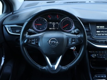 Opel Astra K Sports Tourer 1.4 Turbo 150KM 2016 Opel Astra 1.4 T, Automat, Klima, Klimatronic, zdjęcie 17