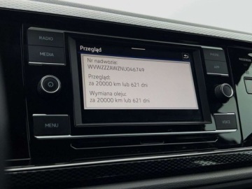 Volkswagen Polo VI Hatchback 5d Facelifting 1.0 MPI 80KM 2022 Volkswagen Polo 1.0MPI 80KM Life SerwisASO Led Virtual App-Connect Clima F, zdjęcie 32