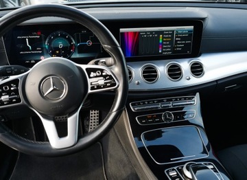 Mercedes Klasa E W213 Kombi 2.0 220d 194KM 2020 Mercedes E220d All Terrain 4m AirMatic 360° Pamięci HUD Webasto ACC Keyless, zdjęcie 14