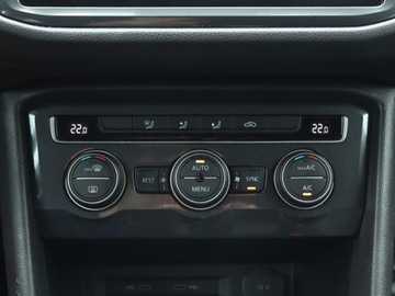 Volkswagen Tiguan Allspace SUV 1.5 TSI EVO 150KM 2019 VW Tiguan Allspace 1.5 TSI, Salon Polska, Automat, zdjęcie 12