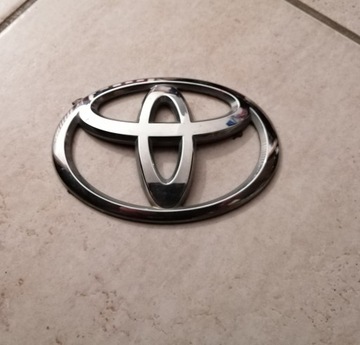 ZNAK TOYOTA LAND CRUISER J15 PRADO 9097502065