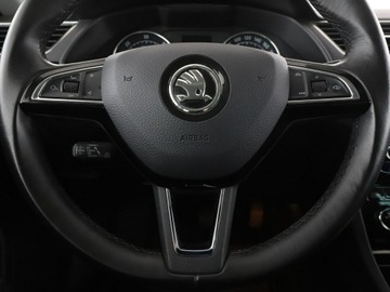 Skoda Superb III Scout 2.0 TDI 190KM 2019 Škoda Superb Skoda Superb 190KM, 4x4, Navi,, zdjęcie 20