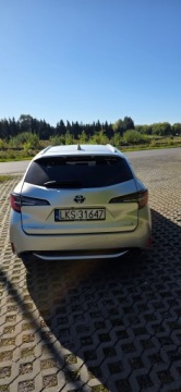 Toyota Corolla XII TS Kombi 2.0 Hybrid Dynamic Force 184KM 2019 Toyota Corolla XII 2.0 Combi Hybryda Komfort + Tech, zdjęcie 5