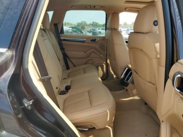 Porsche Cayenne II SUV Facelifting 3.6 300KM 2016 Porsche Cayenne 2016 3.6l 3.6 Benzyna 300KM, zdjęcie 10